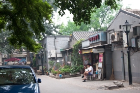 Just passing the time in the Hutong